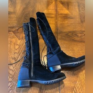 Ladies Michael kors knee high boots